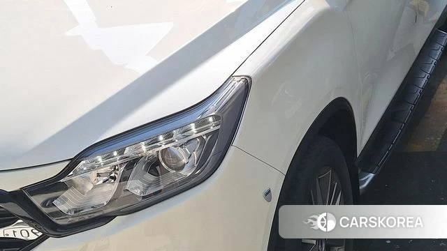 Ssangyong Rexton Sports 2019 Белый из Кореи