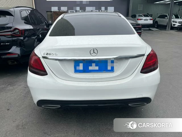 Mercedes-Benz Class C 2021 Белый из Китая