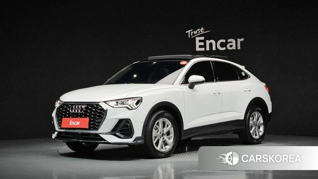 Audi Q3 (F3) 2023 Белый из Кореи