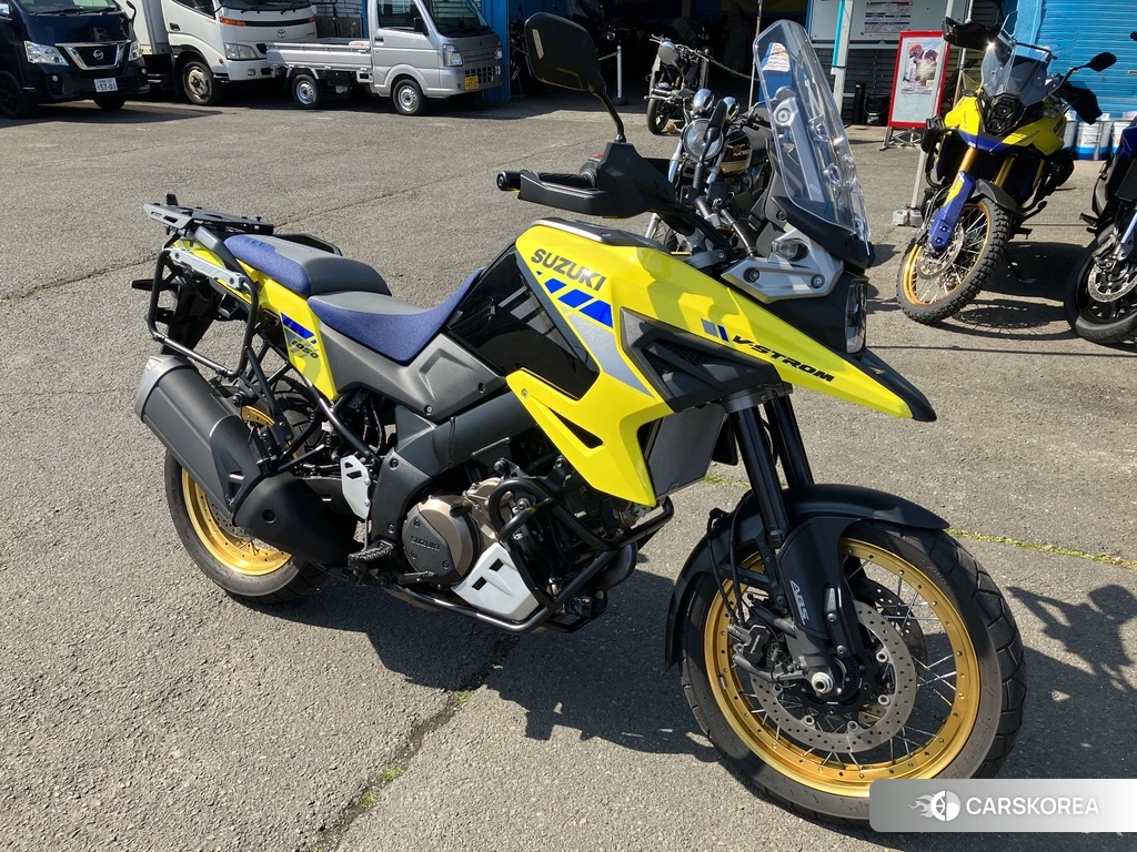 Проданный Suzuki V-STROM 1050XT 2021 из Японии
