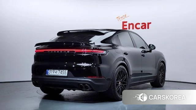 Porsche Cayenne (PO536) 2023 Черный из Кореи