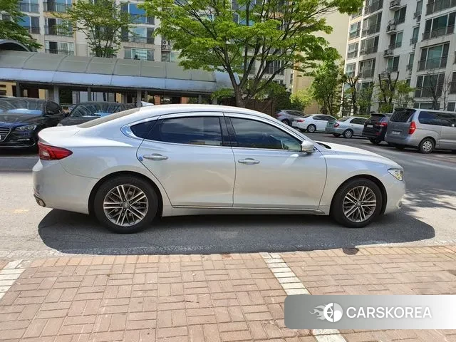 Hyundai Grandeur IG 2018 Серебряный из Кореи