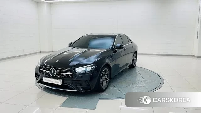 Mercedes-Benz E-Class W213 2022 Черный из Кореи