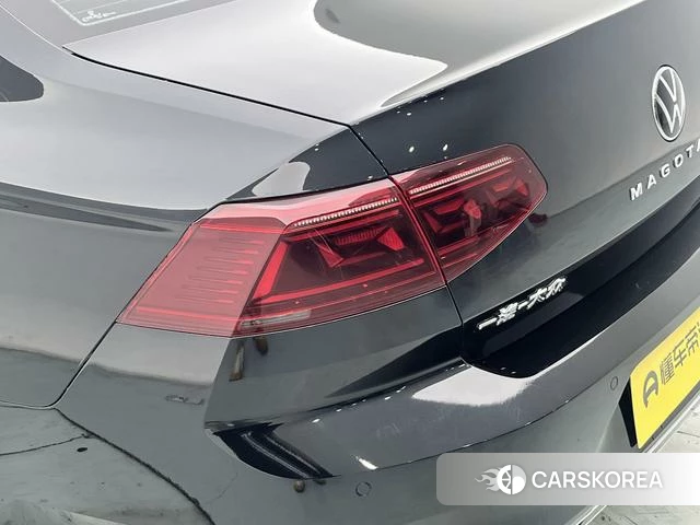 Volkswagen Magotan 2024 Черный из Китая