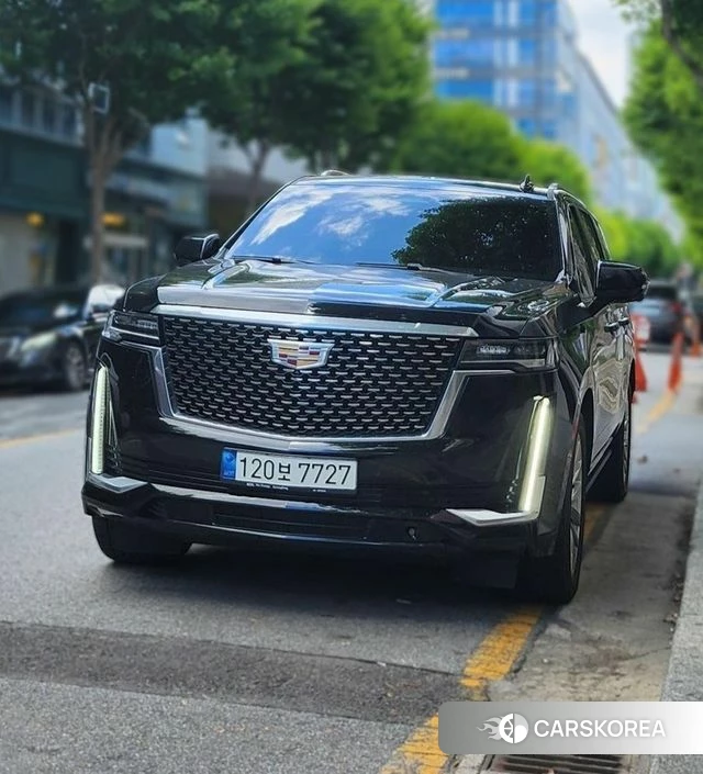 Cadillac Escalade 5th Generation 2021 Черный из Кореи