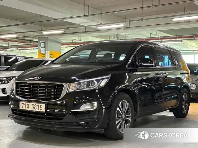 Kia The New Carnival 2019 Черный из Кореи