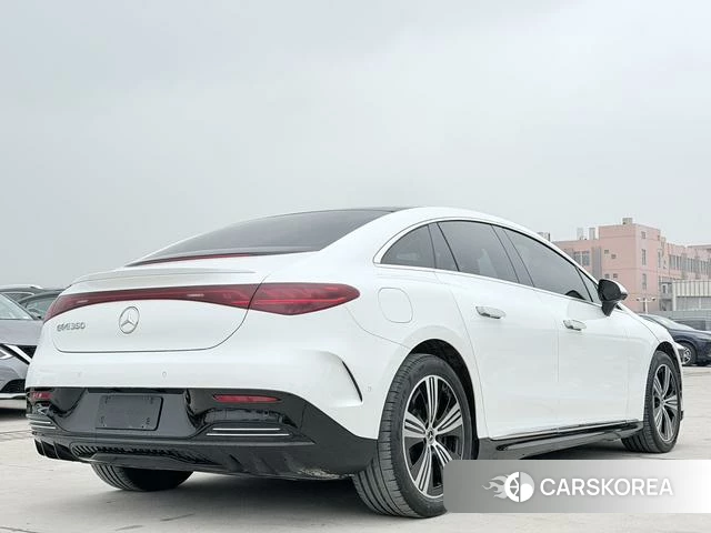 Mercedes-Benz EQE 2023 Белый из Китая