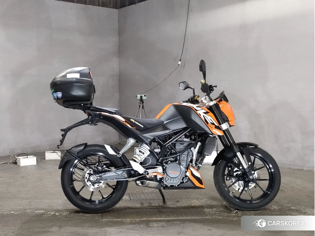 Проданный KTM 200 DUKE 2014 из Японии, фото 2