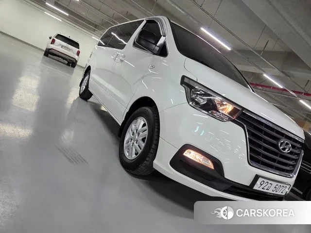 Hyundai The New Grand Starex 2020 Белый из Кореи