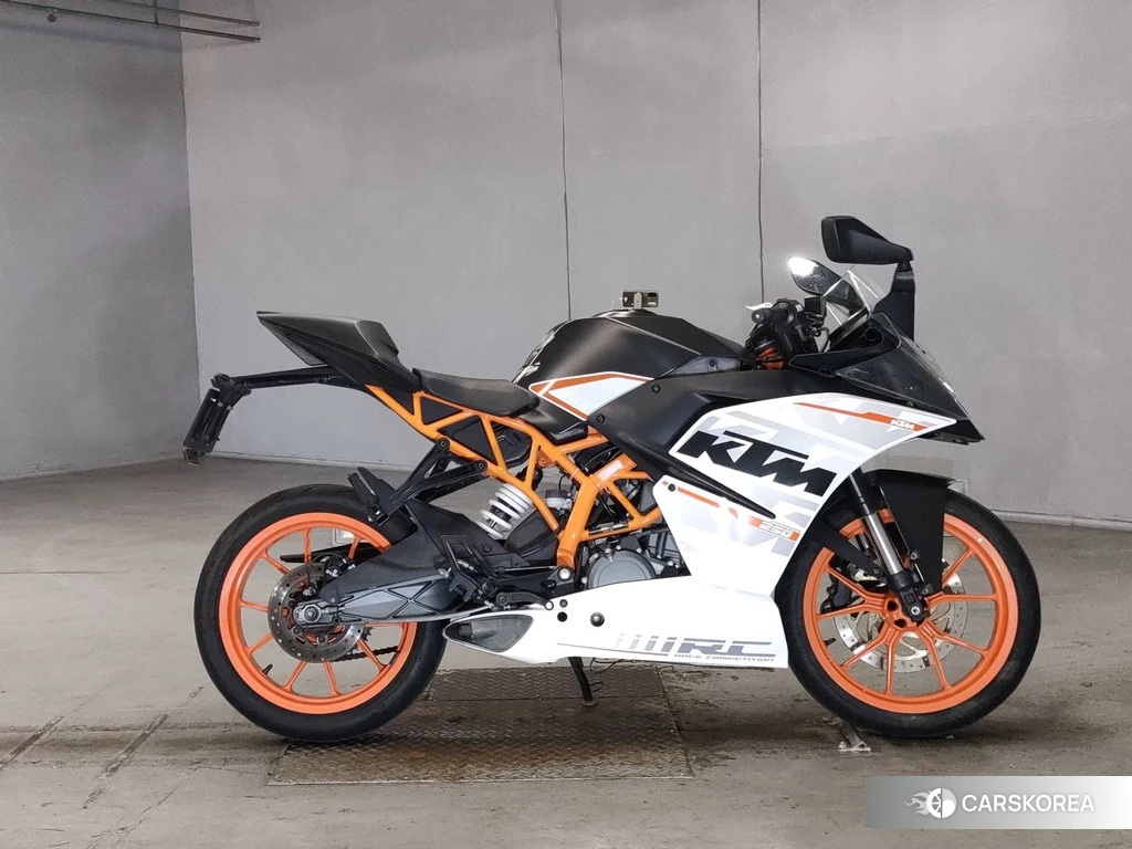 Проданный KTM RC 250 2016 из Японии, фото 2