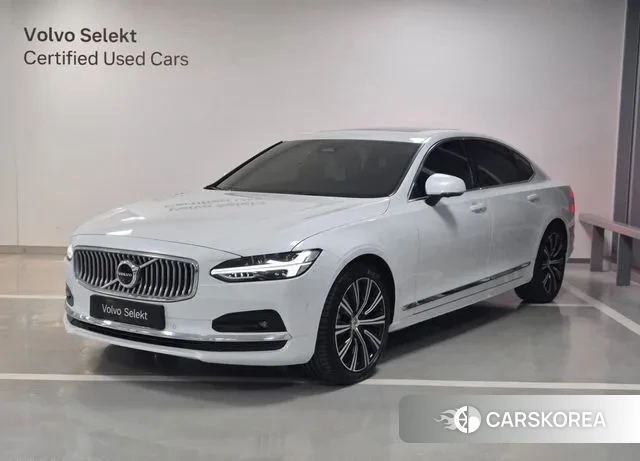 Volvo S90 2024 Белый из Кореи