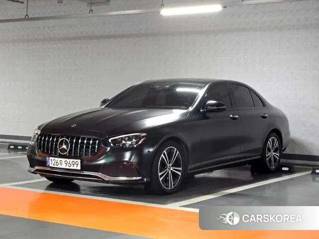 Mercedes-Benz E-Class W213 2021 Черный из Кореи