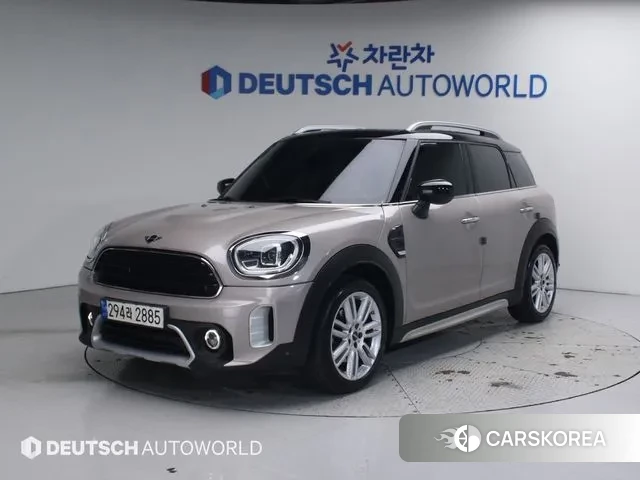 Mini Cooper Countryman 2022 Серебристо-серый из Кореи