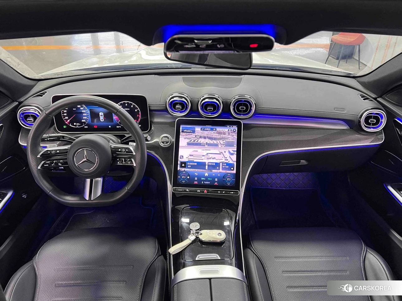 Mercedes-Benz Class C 2023 Белый из Китая