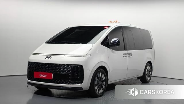 Hyundai Staria 2022 Белый из Кореи
