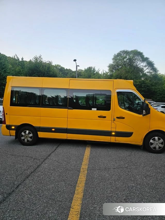 Renault Korea (Samsung) Master 2019 Желтый из Кореи