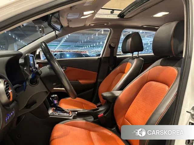 Hyundai Kona 2018 Белый из Кореи