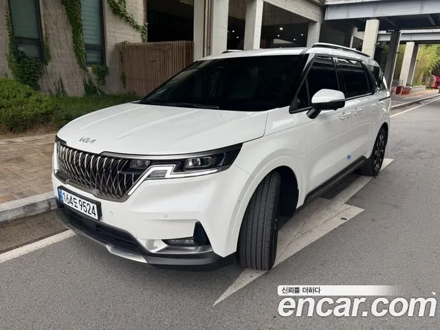 Kia Carnival 4th generation 2023 Белый из Кореи