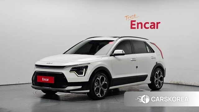 Kia Di Ol Nu Niro 2022 Белый из Кореи