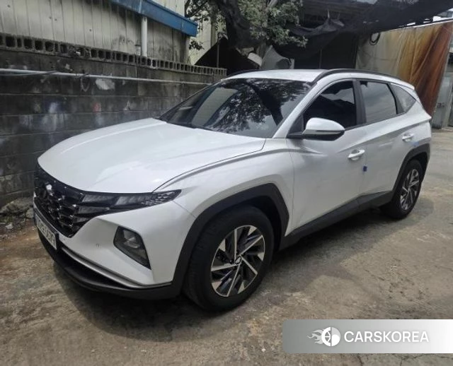 Hyundai Tucson (NX4) 2022 Белый из Кореи