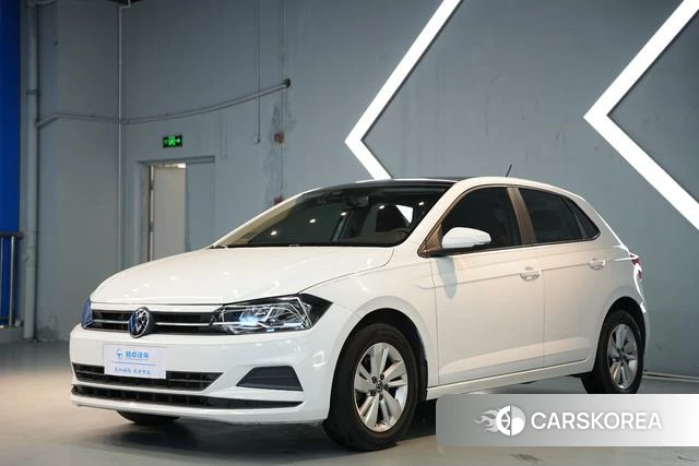 Volkswagen Polo 2021 Белый из Китая