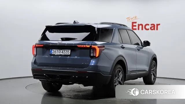 Ford Explorer 6th Generation 2025 Небесно-голубой из Кореи