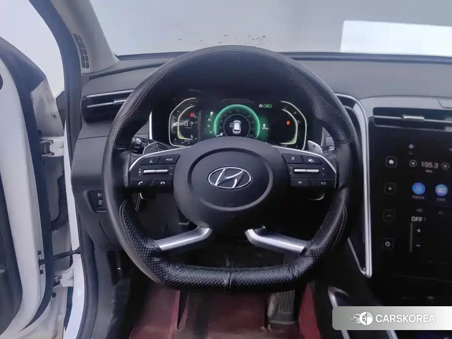 Hyundai Tucson 2023 Белый из Китая