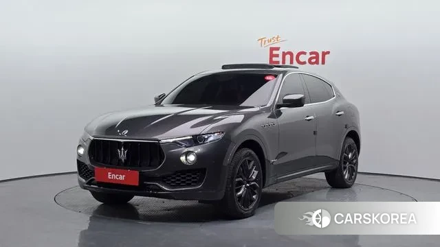 Maserati Levante 2018 Серый из Кореи