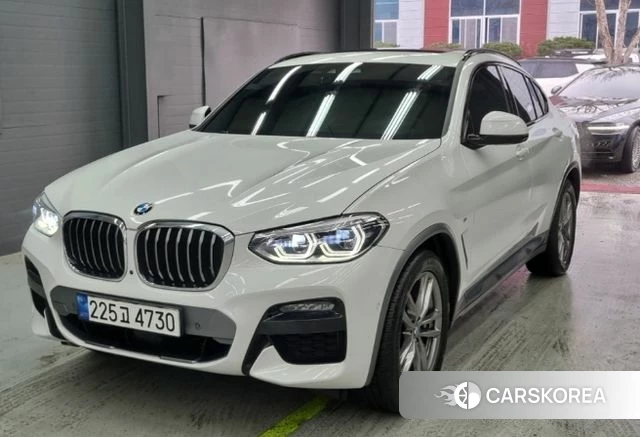 BMW X4 (G02) 2021 Белый из Кореи