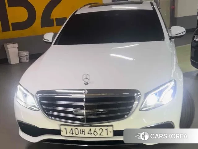 Mercedes-Benz E-Class W213 2020 Белый из Кореи
