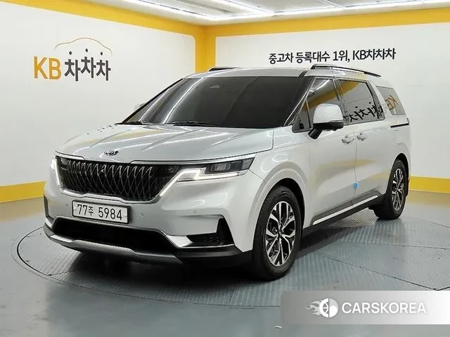 Kia Carnival 4th generation 2020 Серебряный из Кореи
