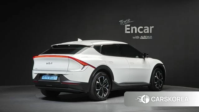 Kia EV6 2023 Белый из Кореи