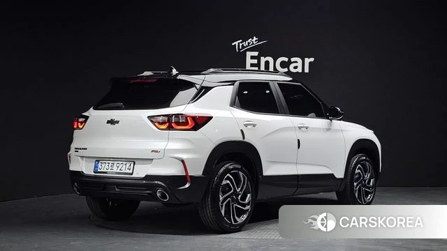 Chevrolet (GM Daewoo) The New Trail Blazer 2025 Белый из Кореи