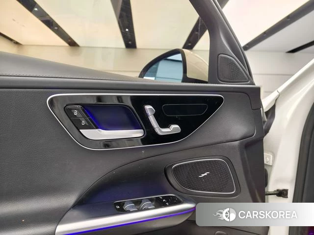 Mercedes-Benz Class C 2023 Белый из Китая
