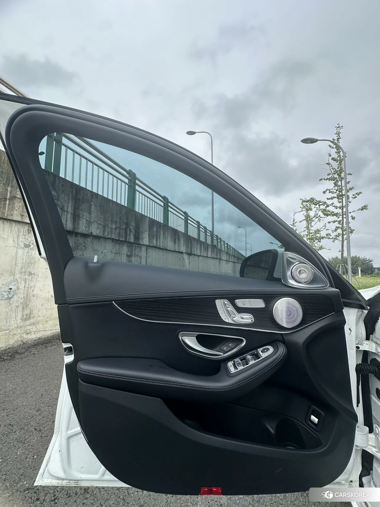 Mercedes-Benz Class C 2020 Белый из Китая