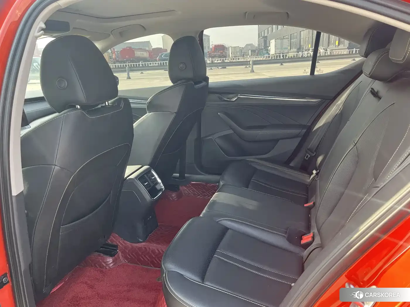 Skoda Octavia 2021 Red/purple из Китая