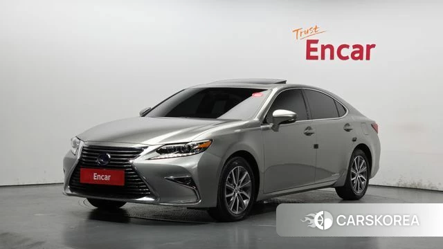 Lexus New ES300h 2018 Серебряный из Кореи