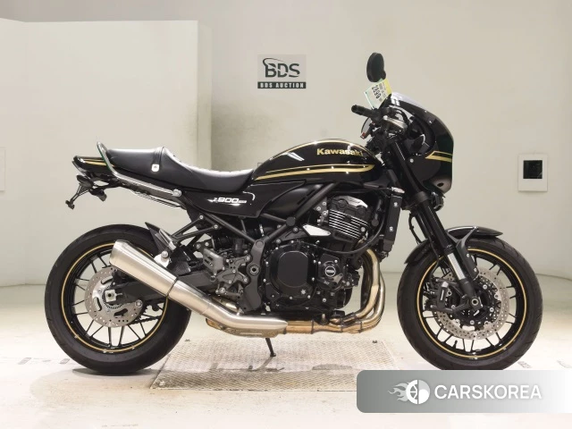 Kawasaki Z900RS CAFE 2022 из Японии