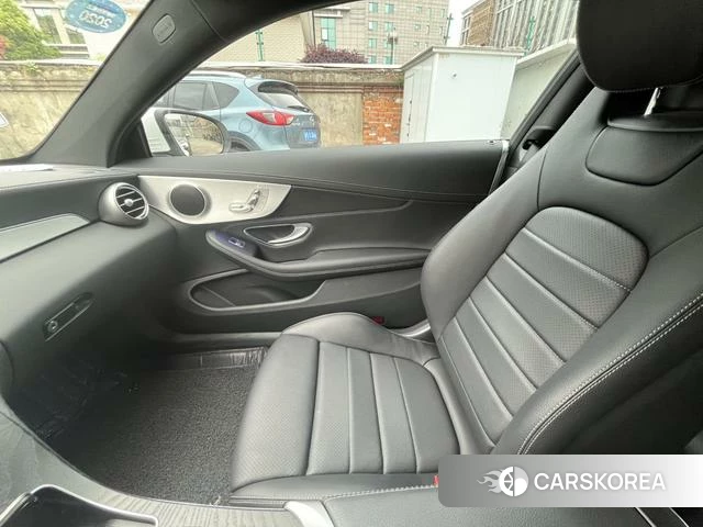 Mercedes-Benz Class C (imported) 2019 Белый из Китая