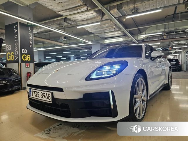 Porsche Panamera (976) 2024 Белый из Кореи
