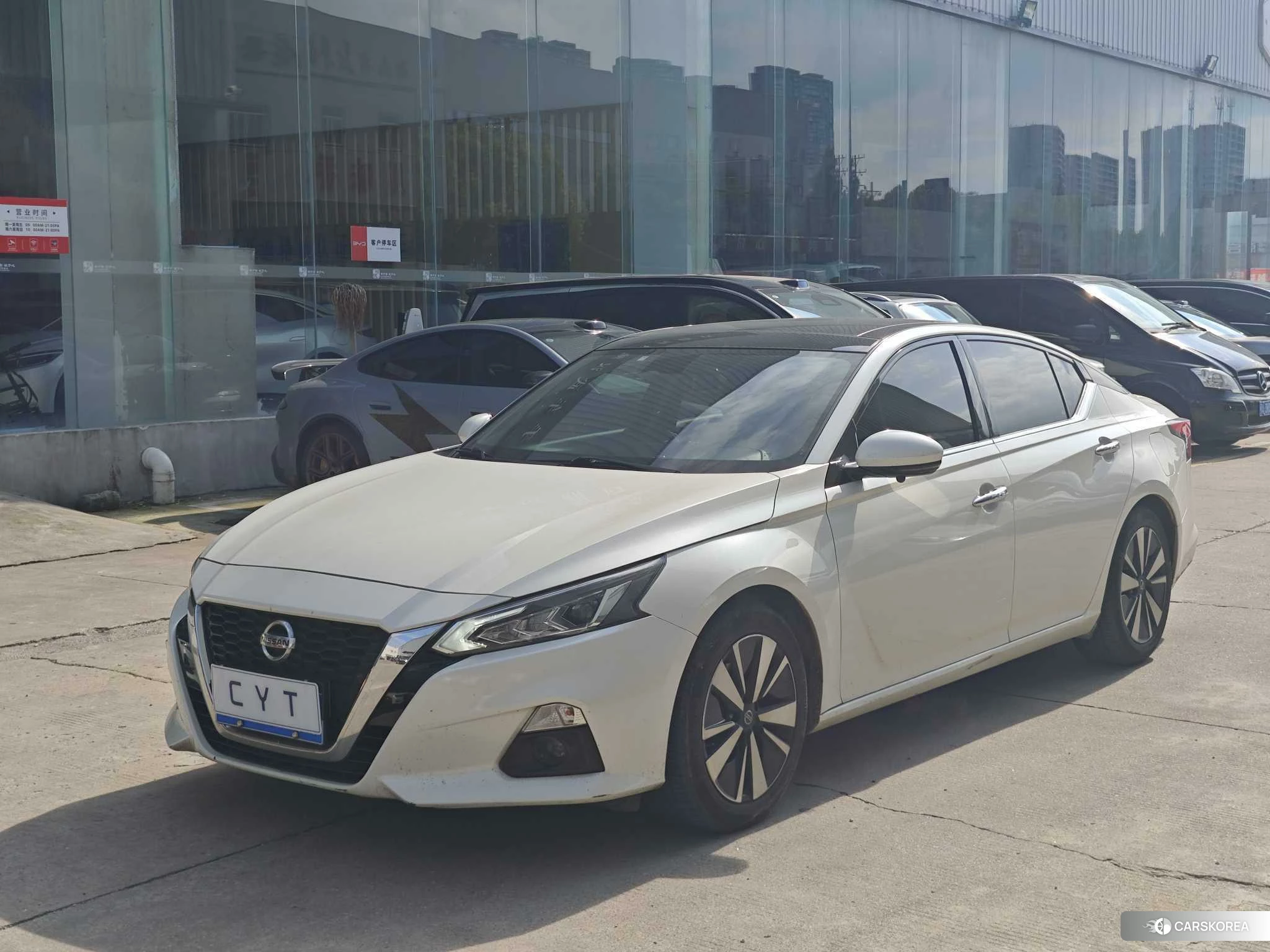 Nissan Altima 2019 Белый из Китая