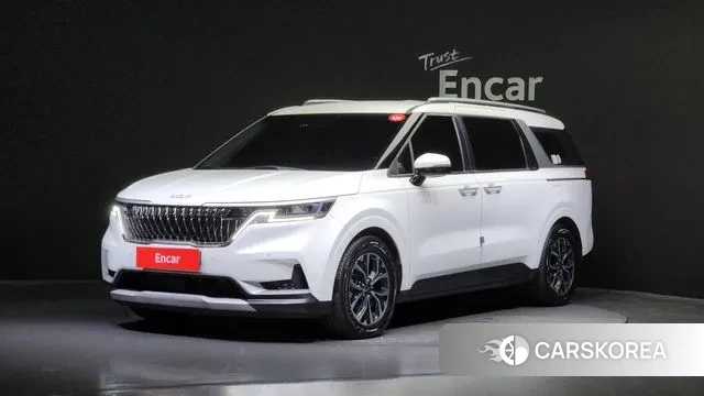 Kia Carnival 4th generation 2023 Белый из Кореи