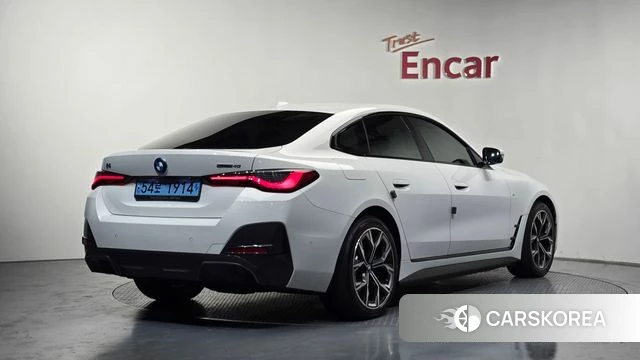 BMW i4 2022 Белый из Кореи
