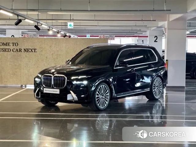 BMW X7 (G07) 2022 Черный из Кореи