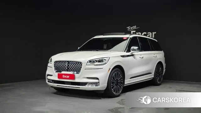 Lincoln Aviator 2nd generation 2020 Белый из Кореи