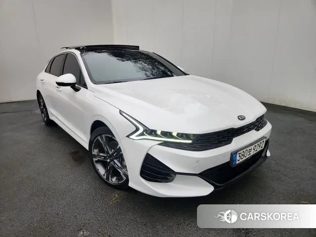 Kia K5 3rd generation 2021 Жемчужный цвет из Кореи