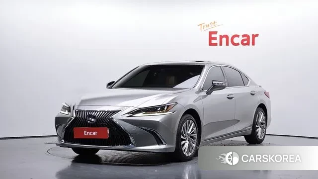 Lexus ES300h 7th generation 2021 Песочный из Кореи