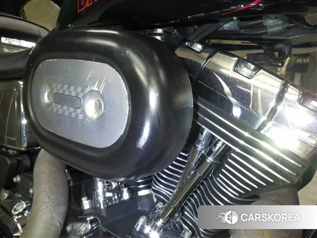 Engine photo