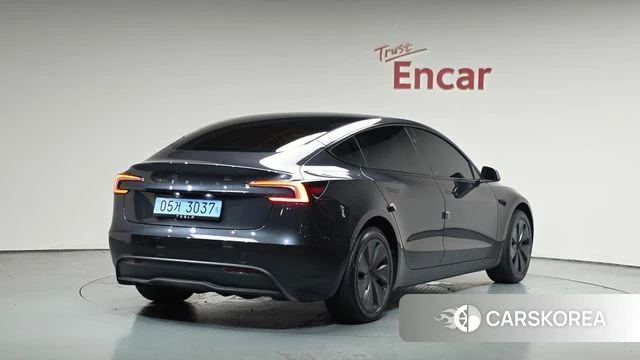 Tesla Model 3 2025 Серый из Кореи
