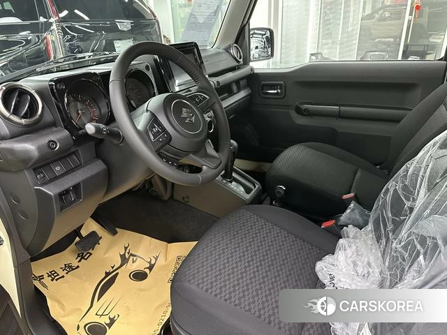 Suzuki Jimny 2025 Желтый из Китая
